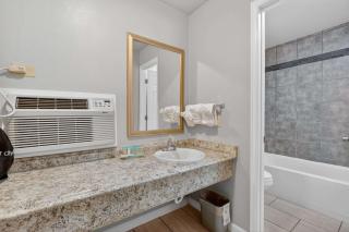 Eagle Motel - Suite 116 - 1