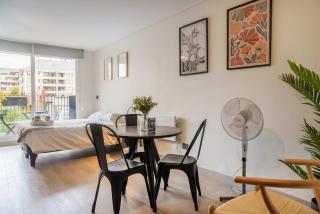 Chic Studio Retreat in Las Condes for 2 - 0