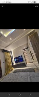 H4b properties limited Whismyelixir - 4