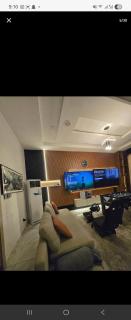H4b properties limited Whismyelixir - 2