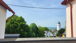 Maifeld-Oase mit Sauna und Balkon - 9