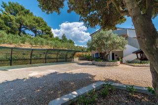 Apartments Villa Ana - 9