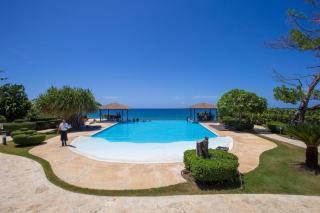 Villa tropical Las Palmas con piscina y seguridad las 24 horas - 2