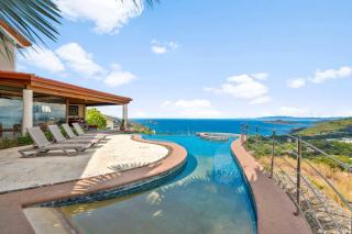 Infinity Pool Villa Dual Ocean & Beach Views - 1