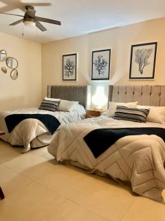 Cerritos Resort - 5