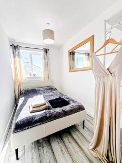 Home, but Better - Up to 11 Guests - Family & Contractor Stay - 4