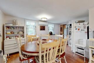 Seabreeze Retreat - 1