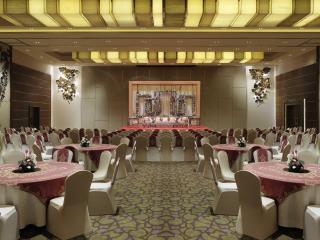 Grand Mercure Vadodara Surya Palace - 2