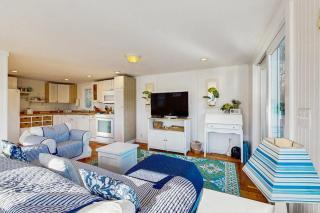 A Chatham Pearl on Oyster River - 6