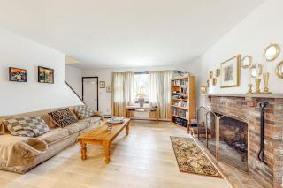 Lake Shore Living - 8
