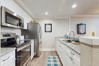 Trout Creek Condo Resort: Condo 78 - 2