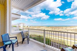 The Sandbridge Dunes - Salty Mermaid 110 - 9