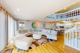 Pearl by the Sea - 6