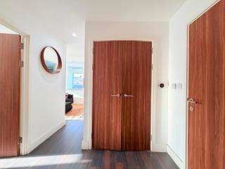 Christchurch Apartments - 4
