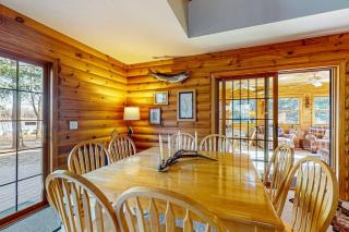 The Lake House - 4