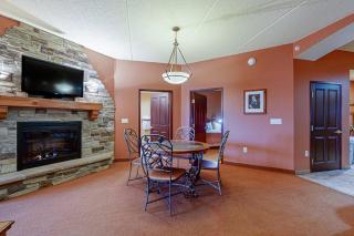 Chula Vista Condo #2402 - 6