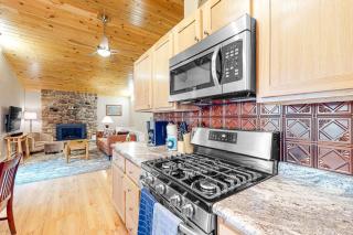 Hillis House - 1