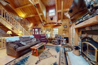 The Lodge on Booth Lake - 2 Bed 2 Bath Vacation home in Minocqua - 0