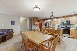 Sunset Condominiums: The Retreat - 5