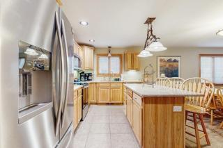 Sunset Condominiums: The Retreat - 4
