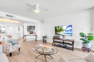 7B Crescent Beach Club - 5