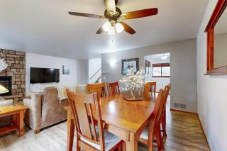 Knotty Pines - 1
