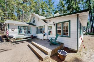 Roost Manor - 6