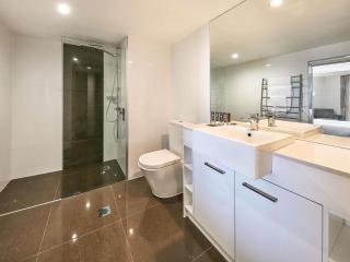 Novotel Surfers Paradise - Gold Coast - 3