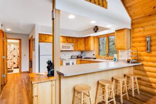 Happy Trails Cabin - 7