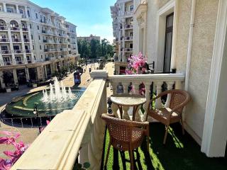 Boulevard Diamond Fountain view - 0