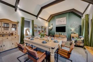 3 Bed in Richmond oc-t30197 - 2