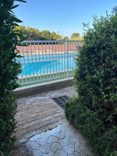 T1 bis 150 M de la plage Agosta avec piscine - 4