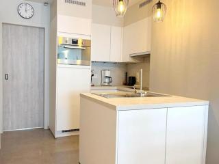 Cozy Coastal Apartment with Dual Terraces - 6