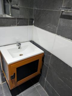 Chambre Meublée Privée à Sacré-Cœur - 1