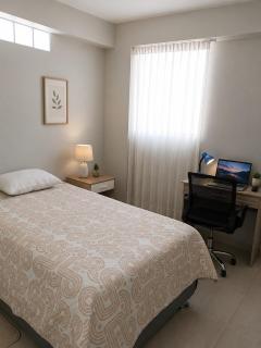 Departamento entero cerca de la plaza - 2