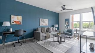 Landing Incredible 1BD Courtyard Yoga Studio - 4