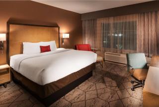 La Quinta Inn and Suites by Wyndham Corpus Christi I-37 NW - 7