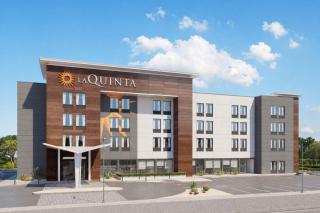 La Quinta Inn & Suites by Wyndham Roanoke Hollins/I-81 - 0