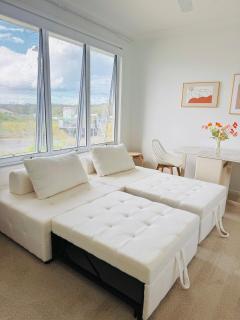 Forest Lake Private Entry Brand New 1 Bedroom 1 Living room - 9
