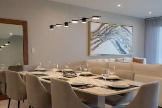 Luxury 3BR Penthouse with Private Rooftop - 3