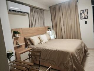 Charming studio apt-wifi-AC-Netflix-1 Bath-1 Bed - 0
