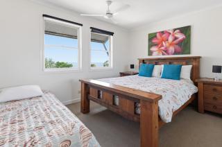 Villa 31 Tangalooma Beach Front - 2