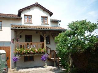 Gîte confortable à Aingeville avec jardin, terrasse, et proche stations thermales de Vittel et Contrexéville - FR-1-589-482 - 4
