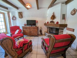 Charmant Gîte à Aingeville : 2 Ch, Jardin, Proche Vittel & Contrexéville - FR-1-589-481 - 9