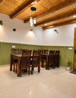 The Alpine Escape, Manali - A Beautiful Cottage in Cloud's - 1