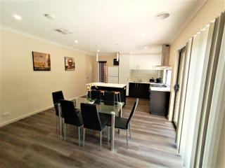 My Place in Albury - 4
