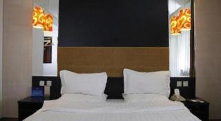 Super 8 Hotel Beijing New National Exhibition Yumin Street - 2