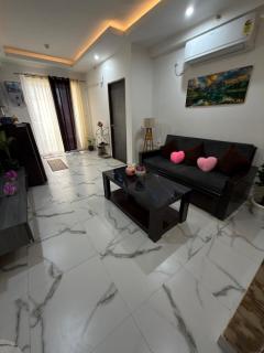 The Viewpoint Suites- Netflix, Hotstar, Wi-Fi - 3