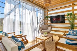 9 Bedroom 5 Bathroom Storey Lake 4276 PW - 8