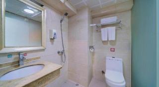 PAI Hotel·Chongqing Jiangbei Airport Changfu Road Light Rail Station - 1